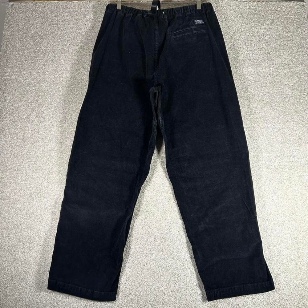 Y2K Levi's black corduroy baggy skater jumper style pants Size L